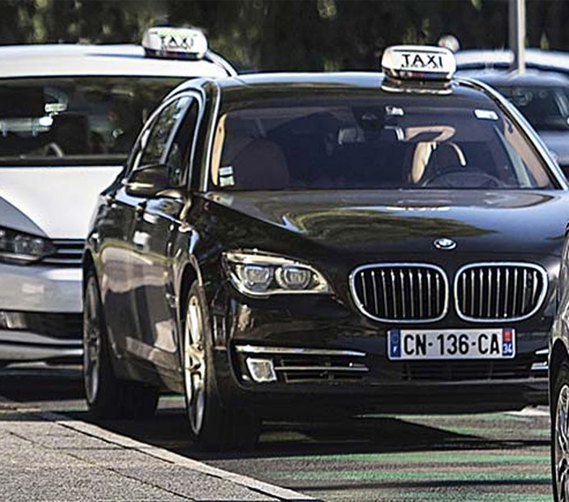 La Difficulté des Taxis à Trouver une Assurance en France en 2024